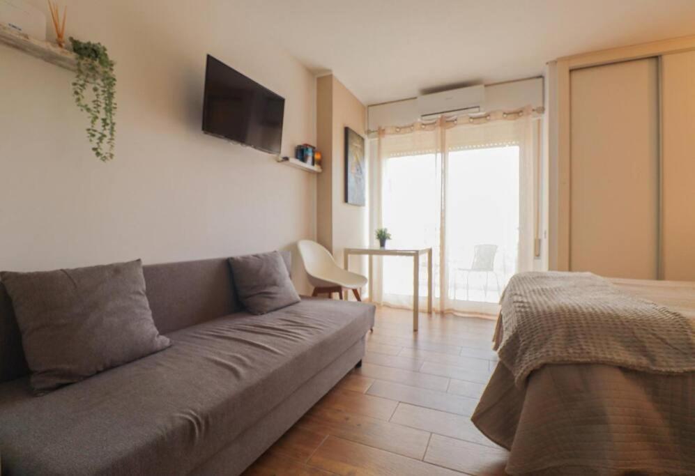 Malabiz Home Piscina Terraza Con Vistas Y Playa Benalmádena Esterno foto